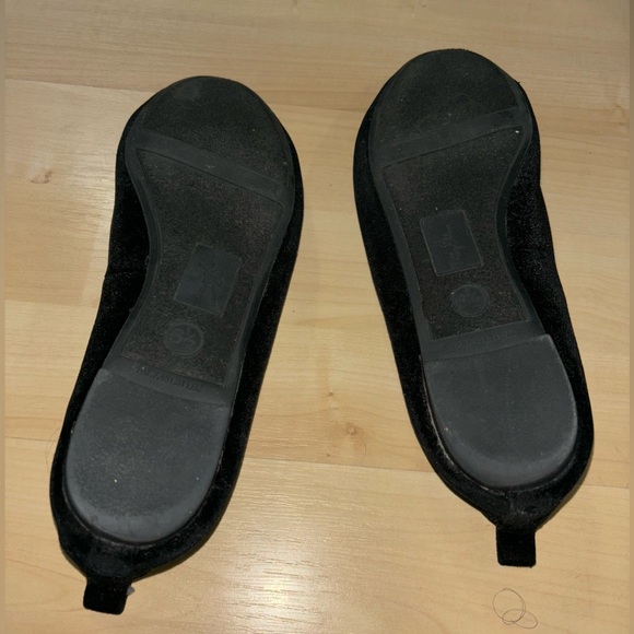 Libby Edelman Flat Black Velvet Ballet Flat Loafer size 6.5 - Picture 8 of 8